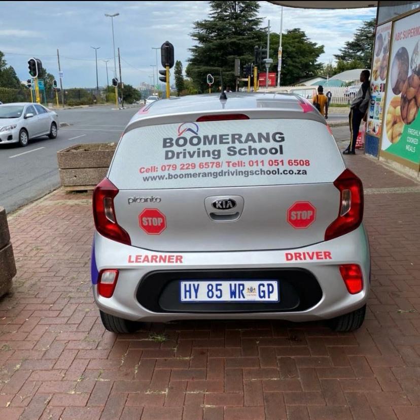 Driving instructor in Randburg teaching student